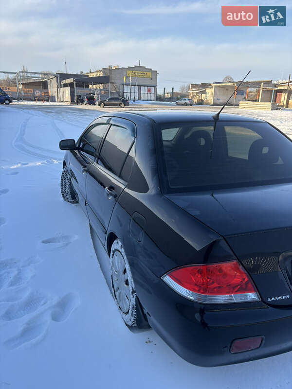 Седан Mitsubishi Lancer 2008 в Гайсину