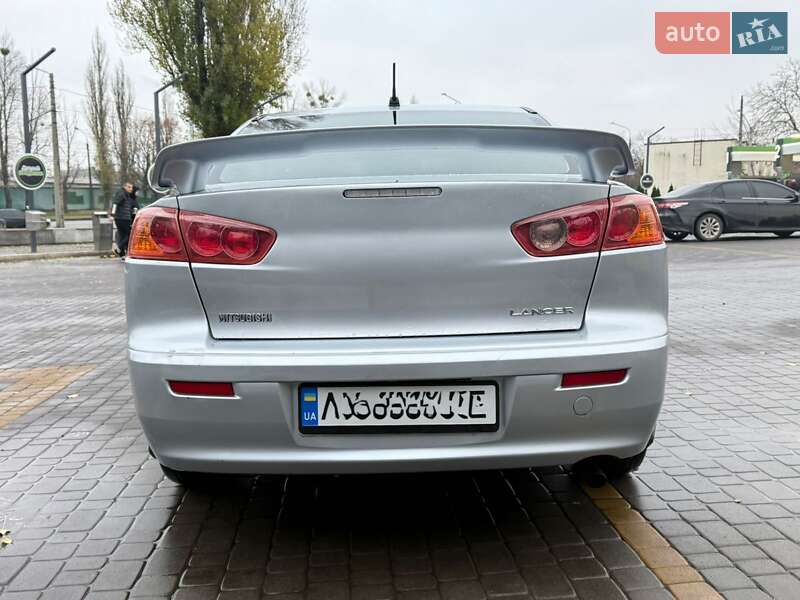 Седан Mitsubishi Lancer 2008 в Харькове