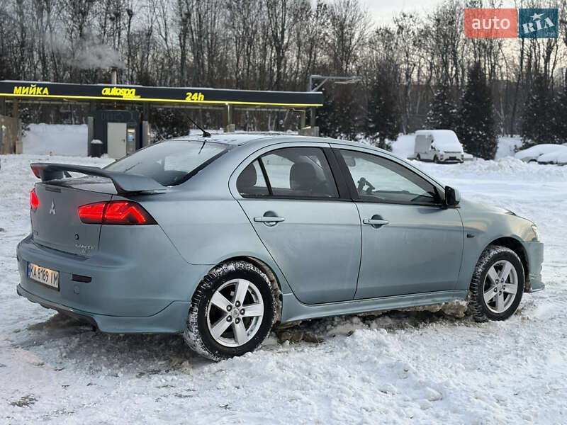 Седан Mitsubishi Lancer 2008 в Львове
