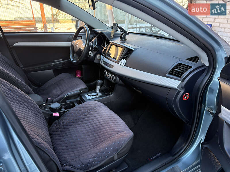 Седан Mitsubishi Lancer 2008 в Львове