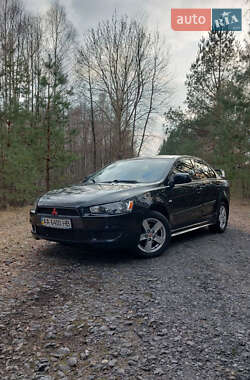 Седан Mitsubishi Lancer 2008 в Киеве