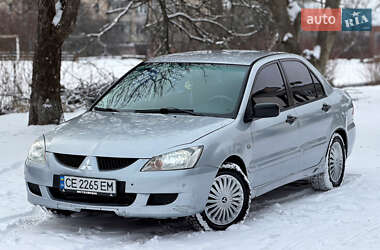 Седан Mitsubishi Lancer 2004 в Черновцах