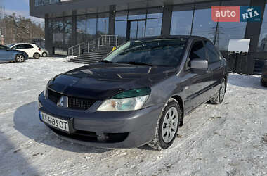 Седан Mitsubishi Lancer 2009 в Киеве