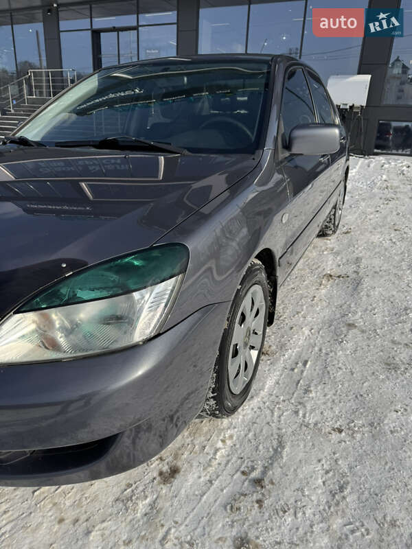 Седан Mitsubishi Lancer 2009 в Киеве фото 18 Седан Mitsubishi Lancer 2009 в Киеве
