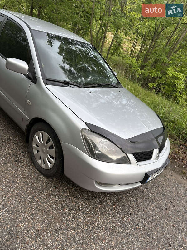 Седан Mitsubishi Lancer 2007 в Люботине