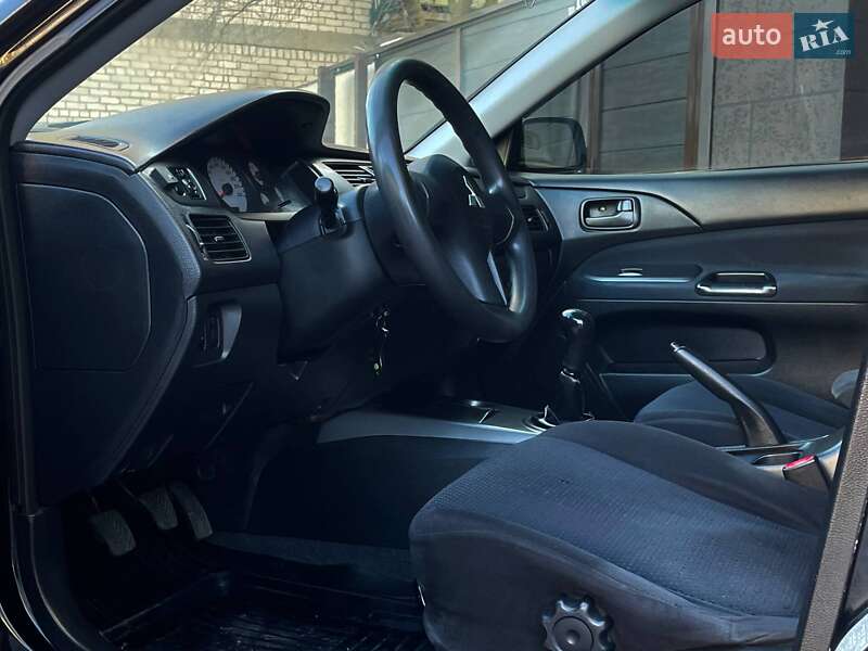 Седан Mitsubishi Lancer 2006 в Николаеве фото 7 Седан Mitsubishi Lancer 2006 в Николаеве