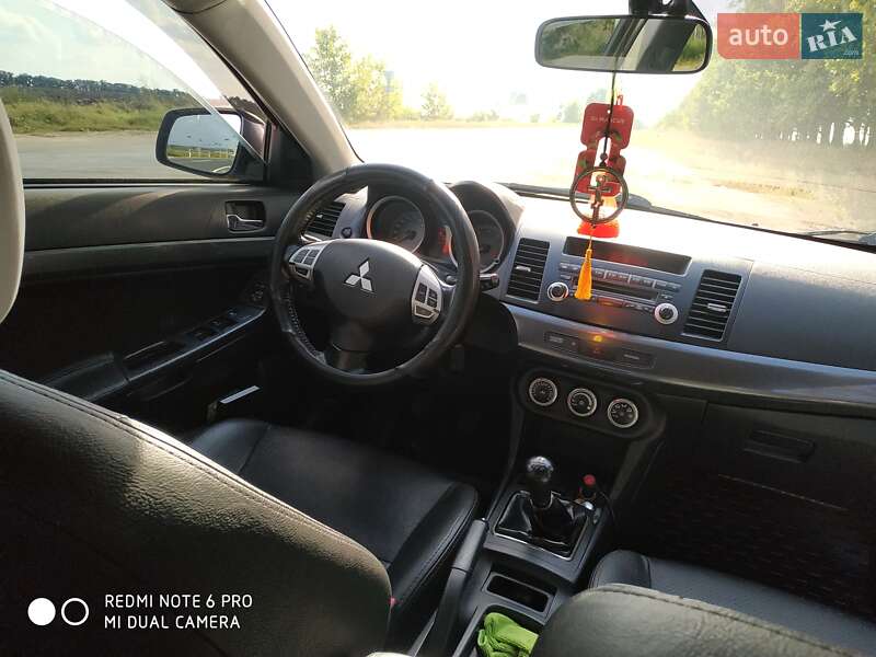 Седан Mitsubishi Lancer 2009 в Александровке