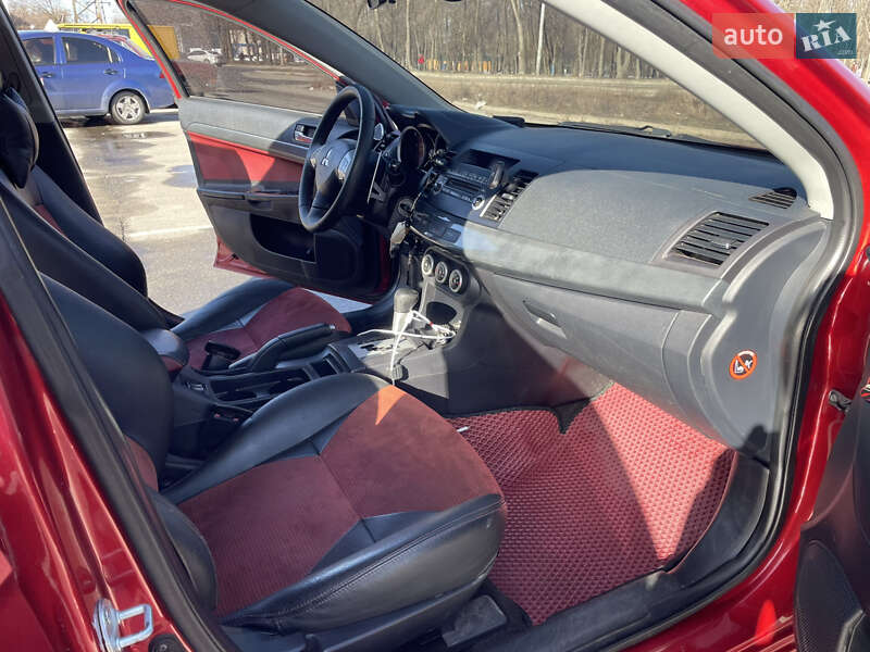 Седан Mitsubishi Lancer 2008 в Днепре