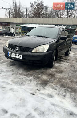 Седан Mitsubishi Lancer 2006 в Днепре