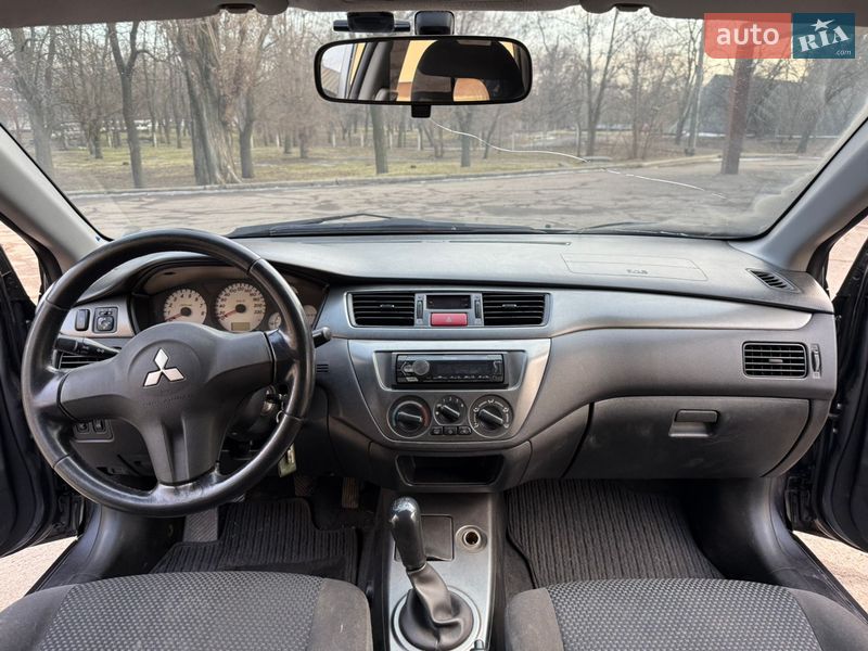 Седан Mitsubishi Lancer 2007 в Днепре