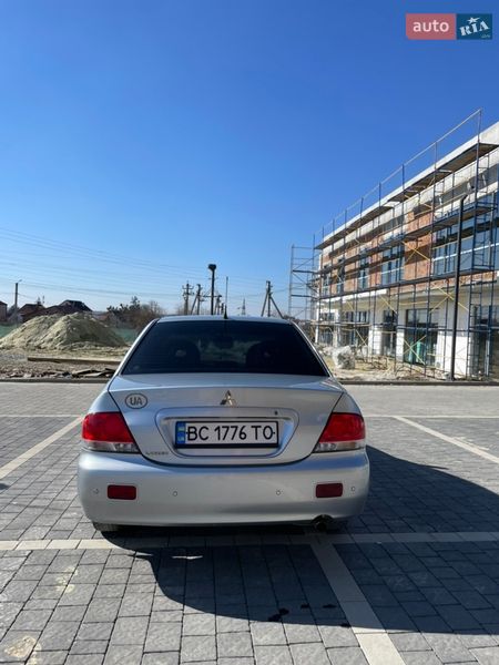 Седан Mitsubishi Lancer 2008 в Львове