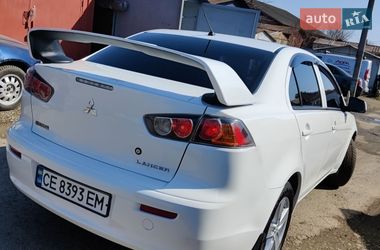 Седан Mitsubishi Lancer 2010 в Чернівцях