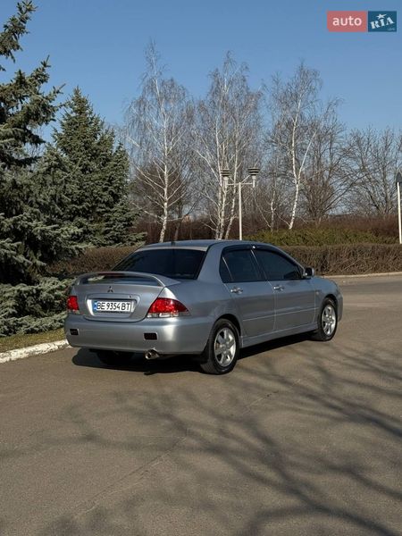 Mitsubishi Lancer 2004