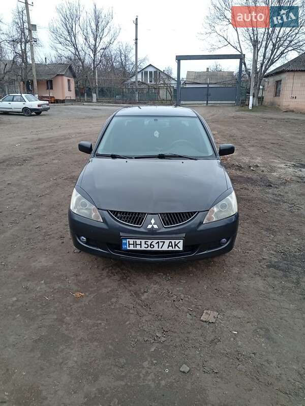 Mitsubishi Lancer 2003