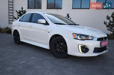 Седан Mitsubishi Lancer 2017 в Луцьку