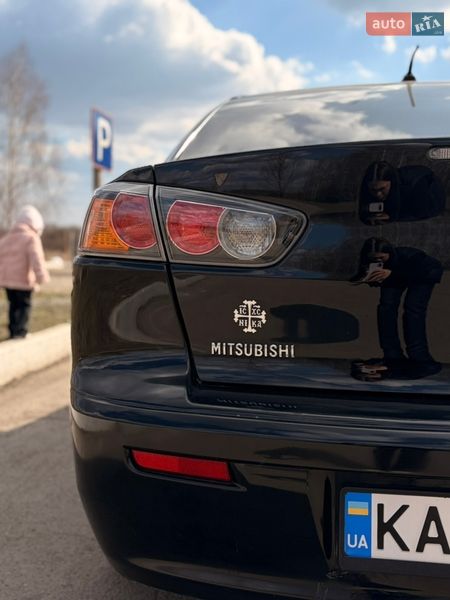 Седан Mitsubishi Lancer 2015 в Фастове