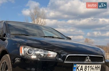 Седан Mitsubishi Lancer 2015 в Фастове