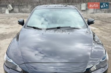 Седан Mitsubishi Lancer 2017 в Днепре