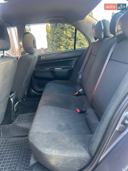 Седан Mitsubishi Lancer 2008 в Киеве