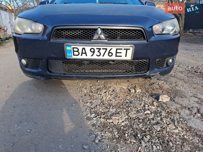 Седан Mitsubishi Lancer 2009 в Кропивницком