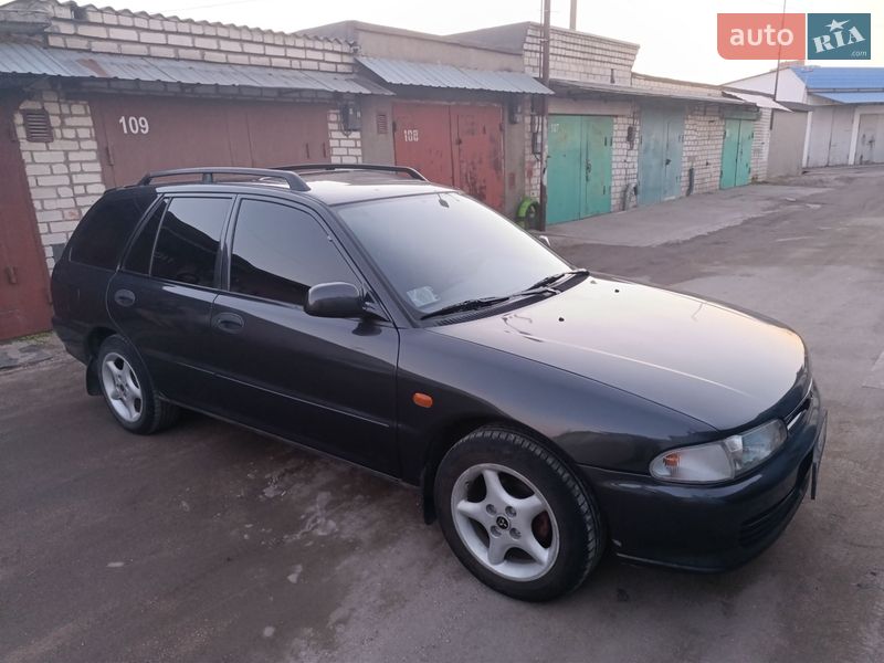 Универсал Mitsubishi Lancer 1993 в Николаеве фото Универсал Mitsubishi Lancer 1993 в Николаеве