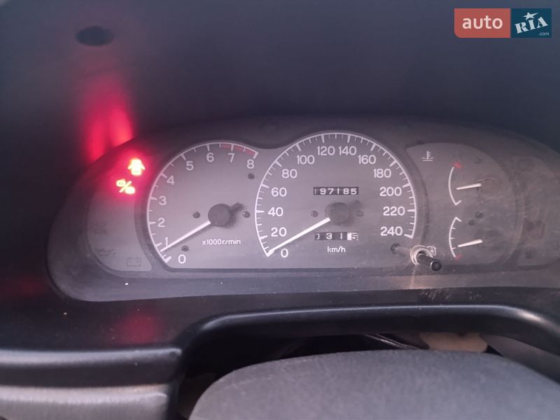 Универсал Mitsubishi Lancer 1993 в Николаеве фото 12 Универсал Mitsubishi Lancer 1993 в Николаеве