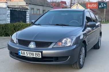 Седан Mitsubishi Lancer 2005 в Дніпрі