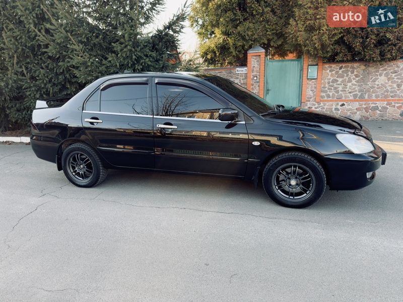 Седан Mitsubishi Lancer 2007 в Киеве фото 5 Седан Mitsubishi Lancer 2007 в Киеве
