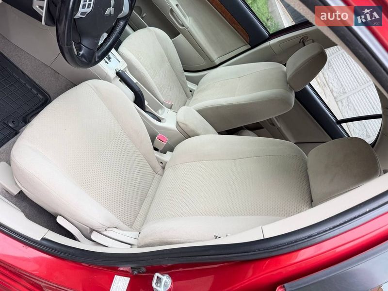 Седан Mitsubishi Lancer 2008 в Одессе