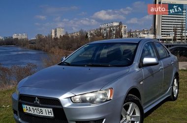 Седан Mitsubishi Lancer 2008 в Киеве