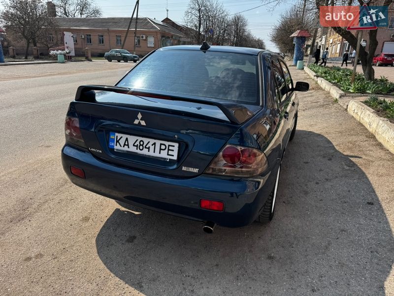 Седан Mitsubishi Lancer 2006 в Николаеве