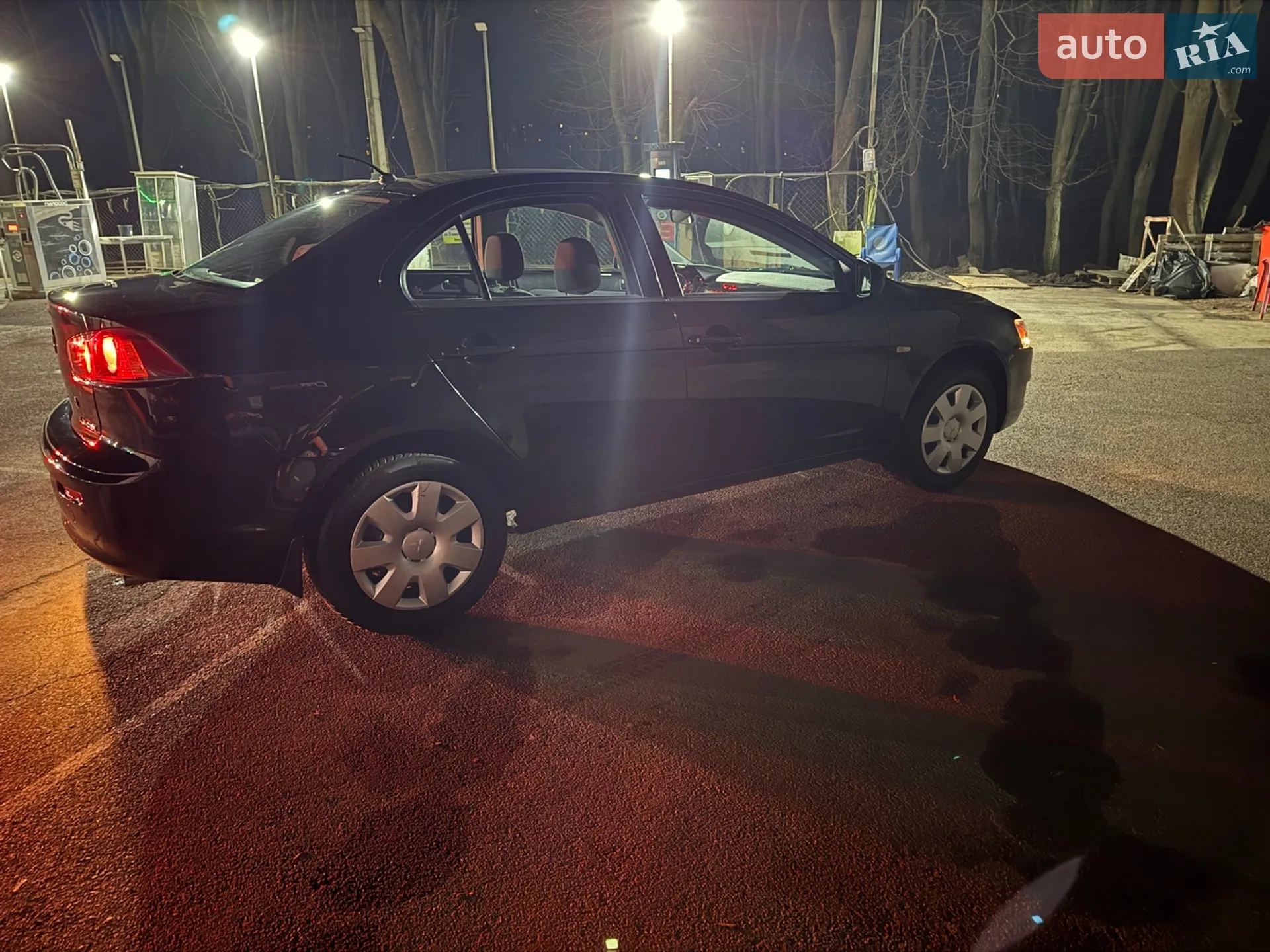 2010 Mitsubishi Lancer - мініатюра 5