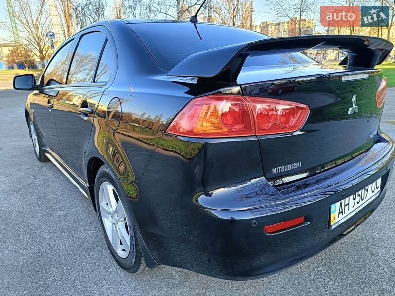 Седан Mitsubishi Lancer 2008 в Киеве