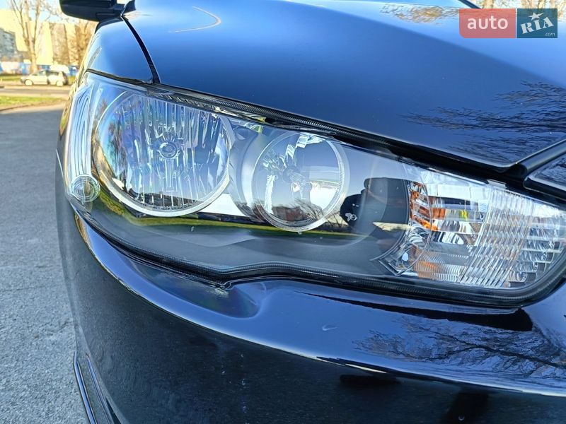 Седан Mitsubishi Lancer 2008 в Киеве