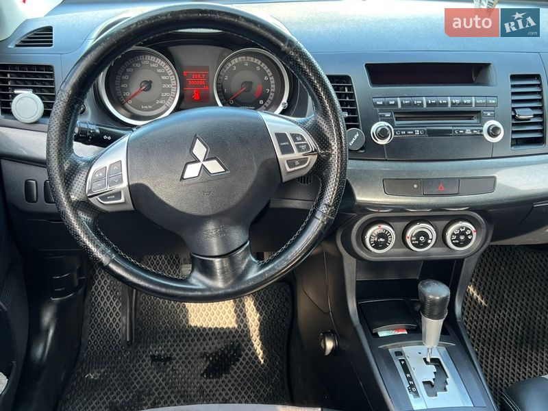 Седан Mitsubishi Lancer 2007 в Николаеве