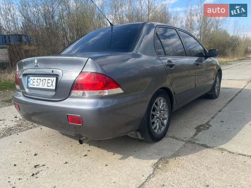 Седан Mitsubishi Lancer 2005 в Косові