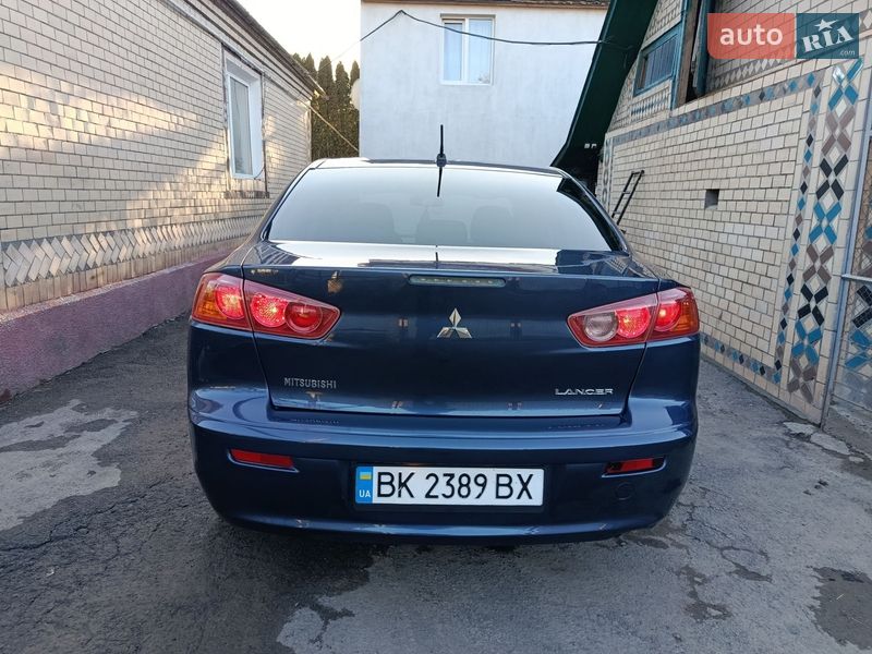 Седан Mitsubishi Lancer 2007 в Красилове