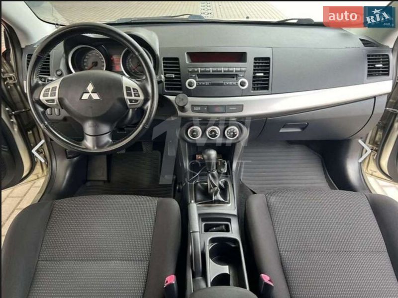 Седан Mitsubishi Lancer 2009 в Києві