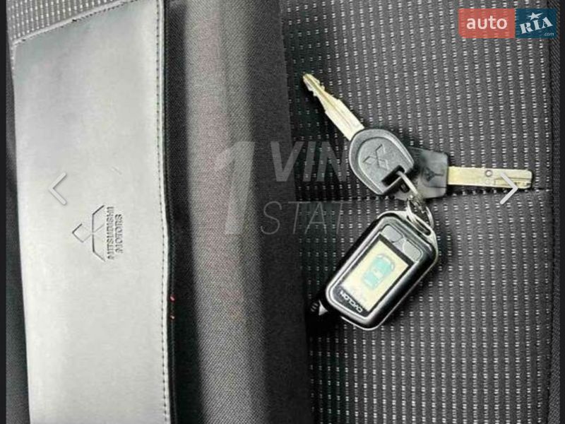 Седан Mitsubishi Lancer 2009 в Києві