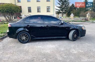 Седан Mitsubishi Lancer 2010 в Золочеві