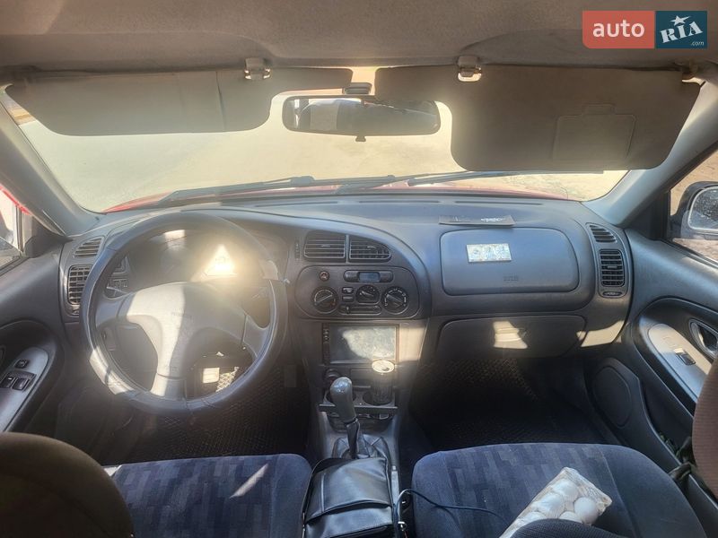 Седан Mitsubishi Lancer 1996 в Старом Селе