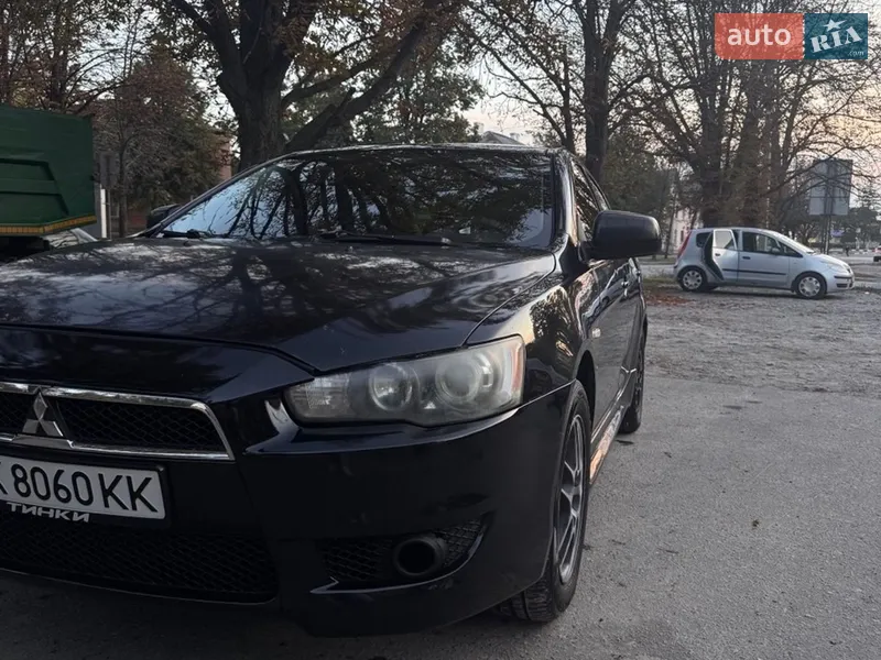 Mitsubishi Lancer