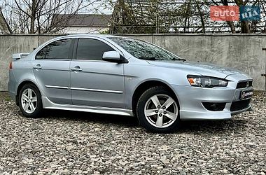 Седан Mitsubishi Lancer 2008 в Киеве