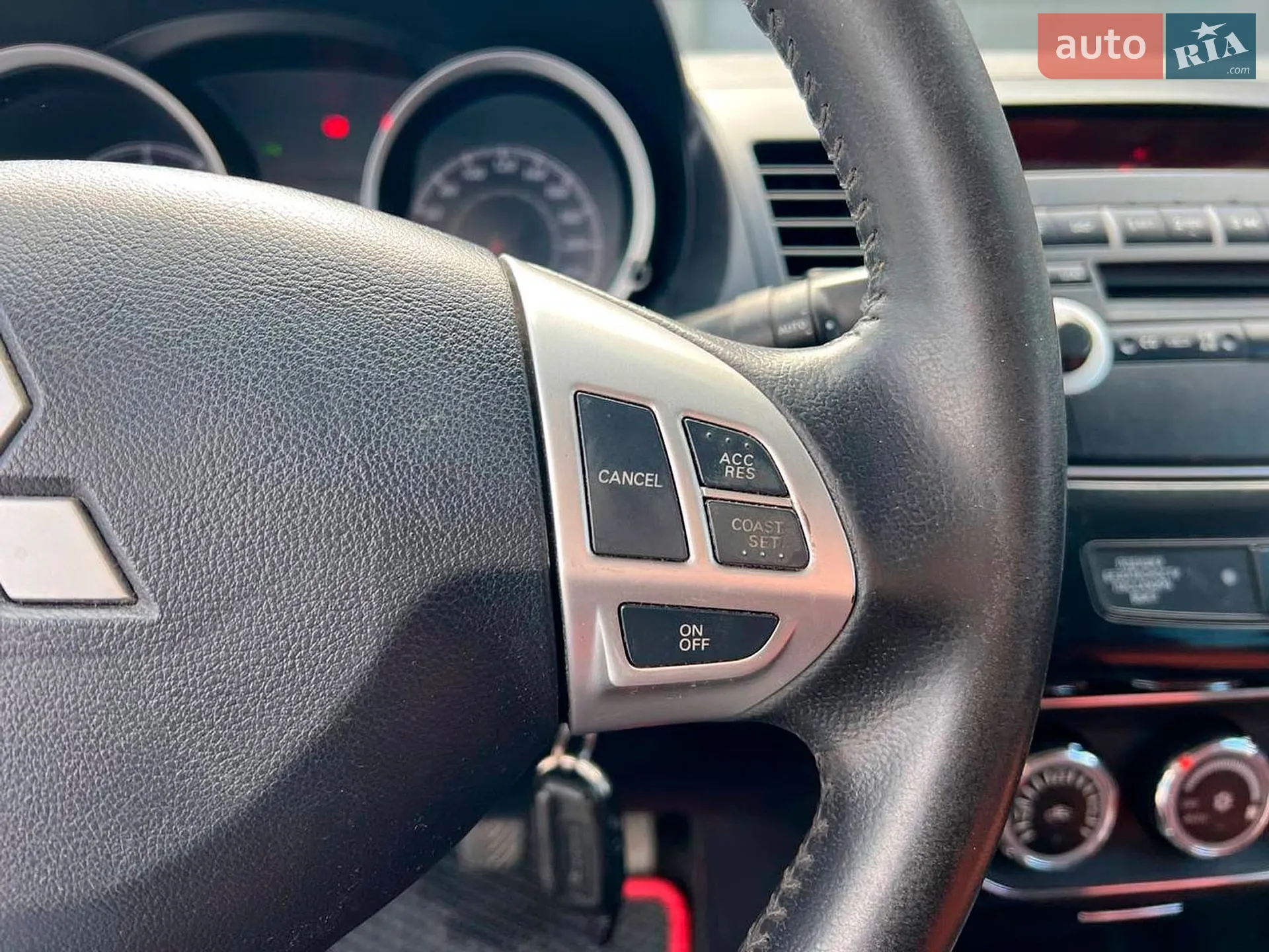 2012 Mitsubishi Lancer - мініатюра 23