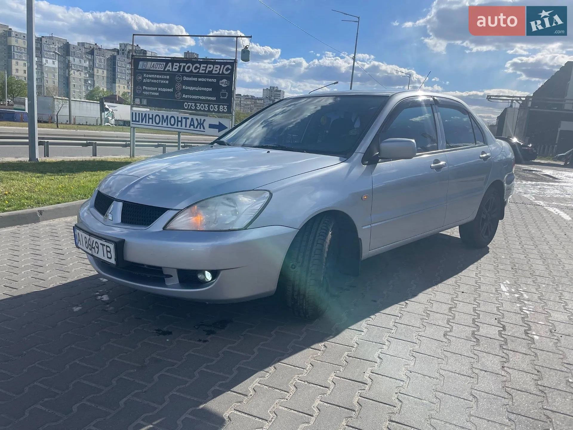 2011 Mitsubishi Lancer - мініатюра 20