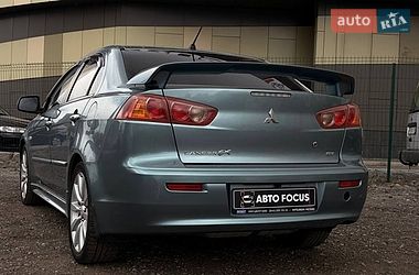 Седан Mitsubishi Lancer 2008 в Киеве