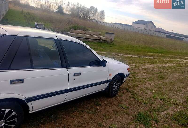 Mitsubishi Lancer 1990