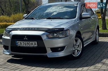 Седан Mitsubishi Lancer 2008 в Черкассах