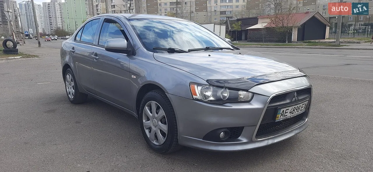 2013 Mitsubishi Lancer - мініатюра 27