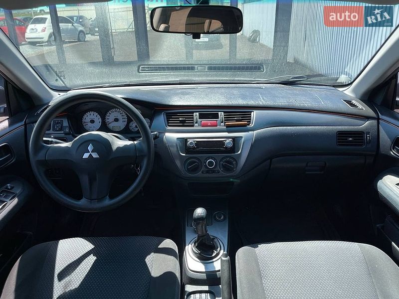 Седан Mitsubishi Lancer 2008 в Киеве